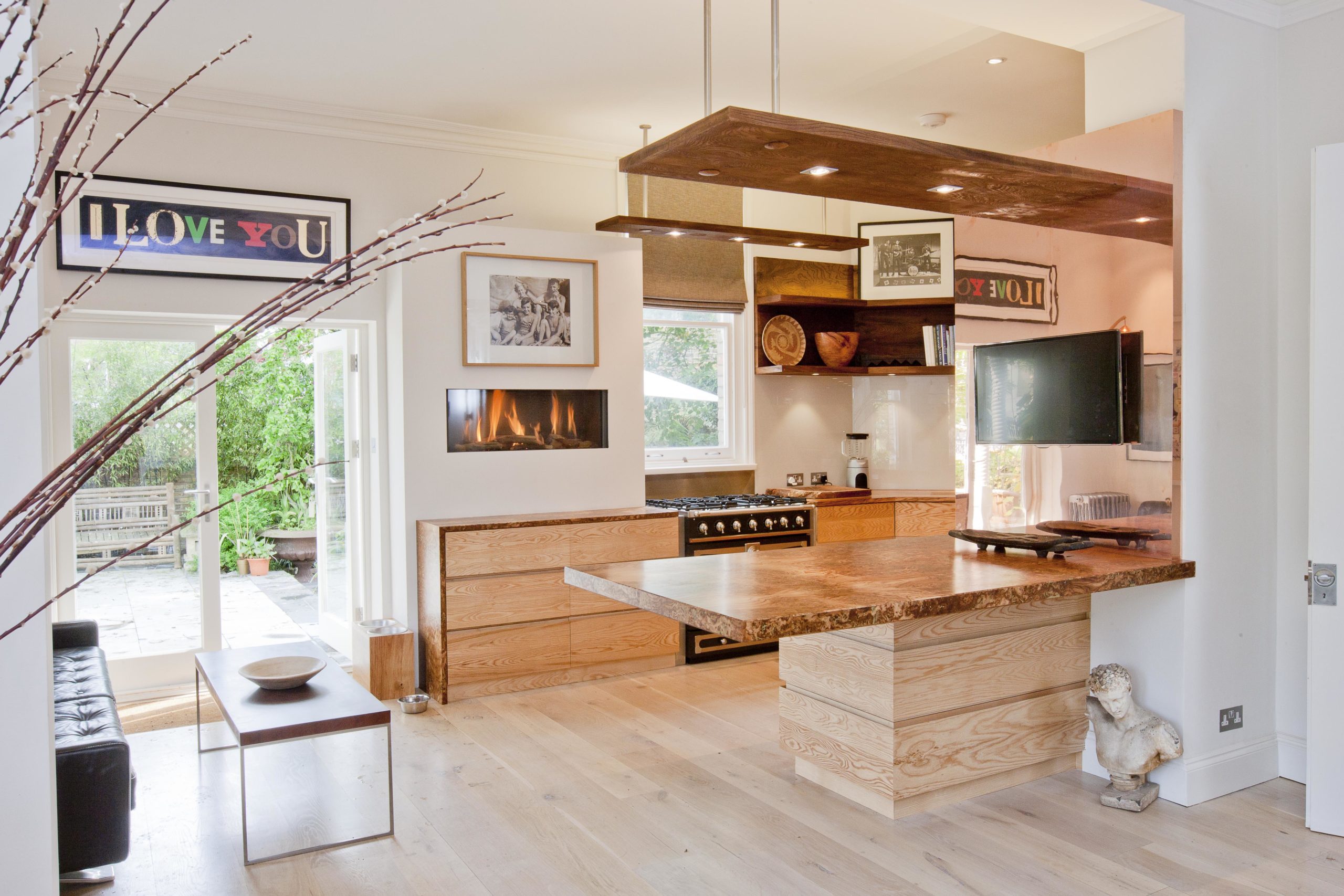 KEW KITCHEN Matthew Burt