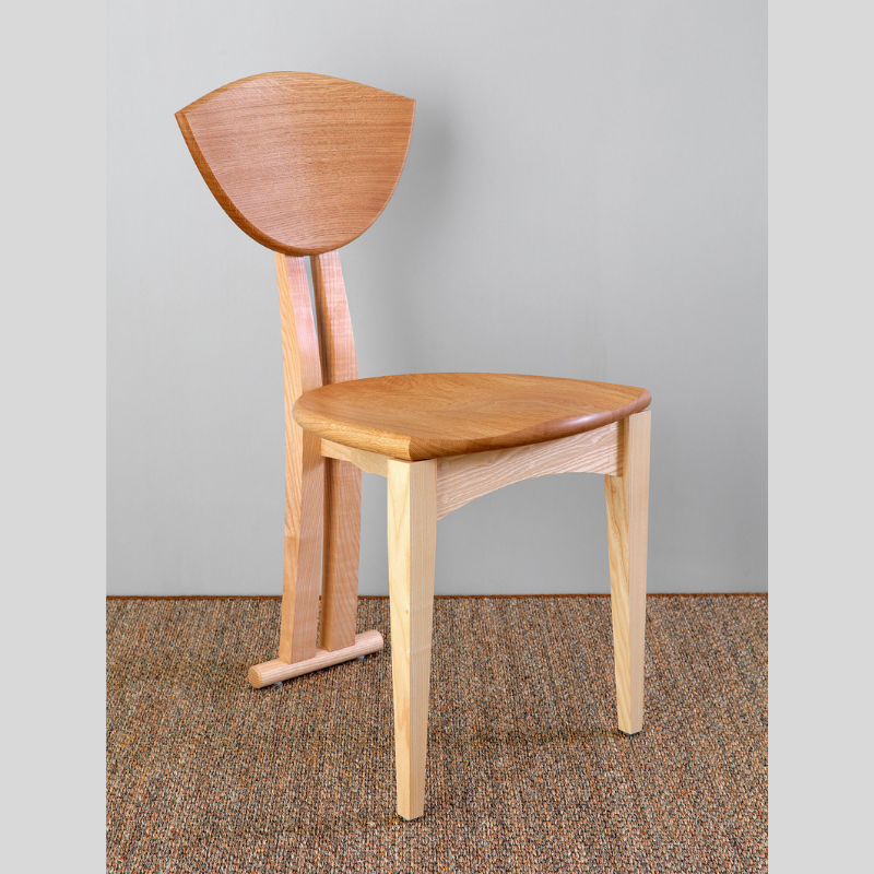 TRICORN - SOLID WITH ROUND FRONT LEGS