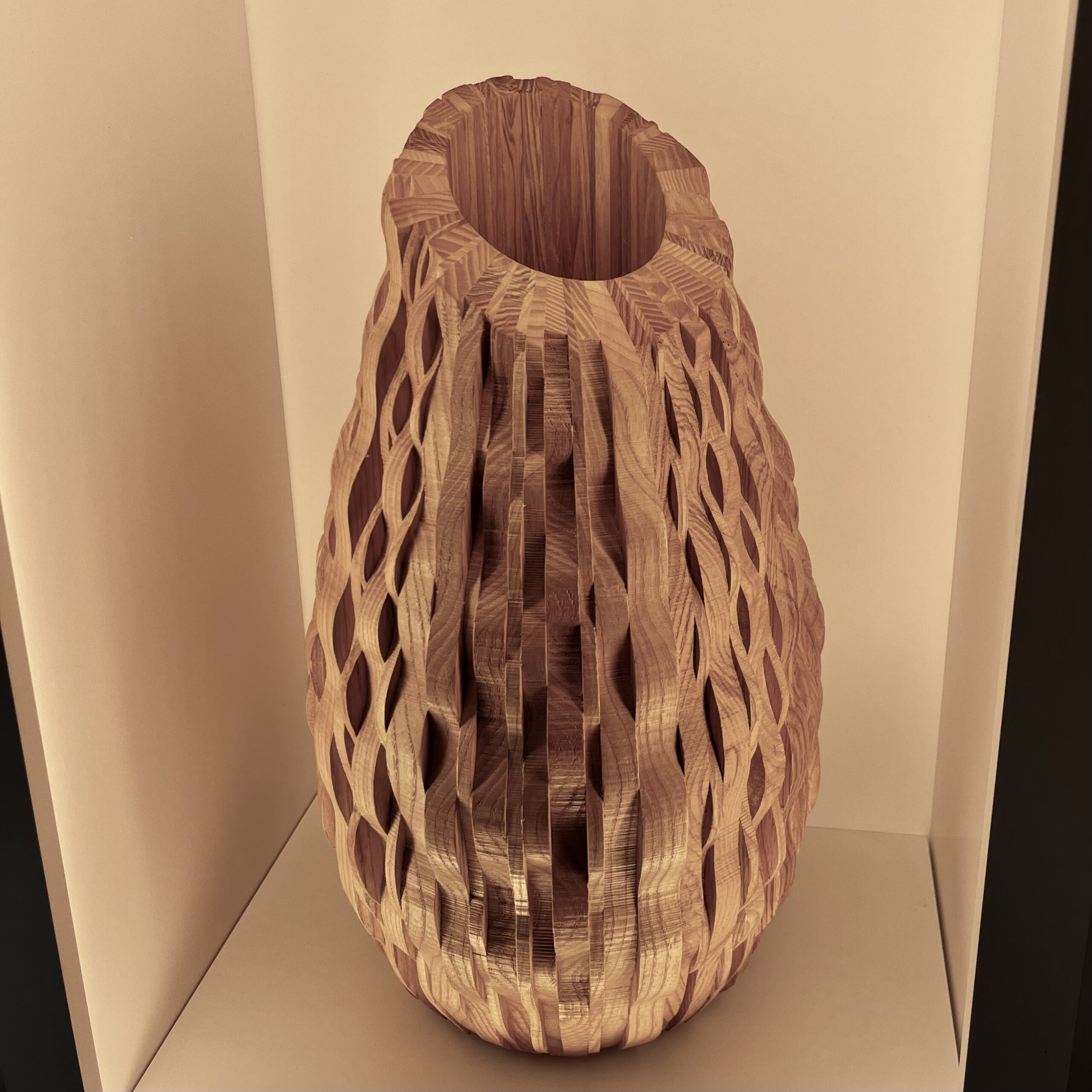WATERFALL VASE